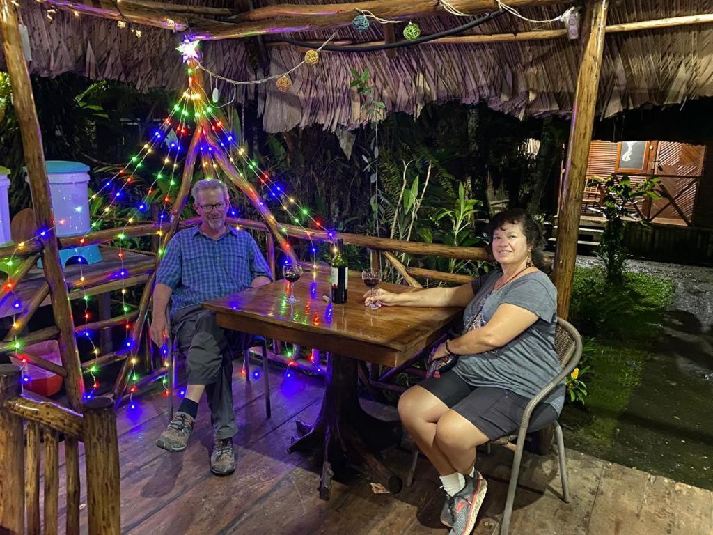 Lívingston Casa De La Iguana旅舍 外观 照片
