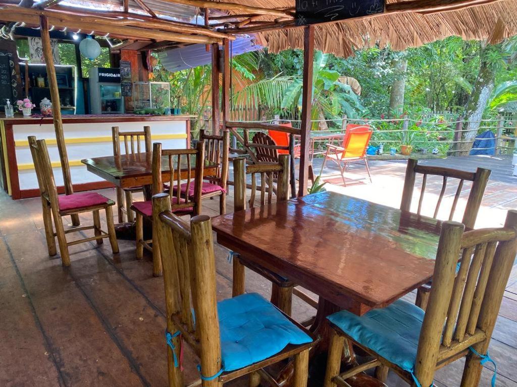 Lívingston Casa De La Iguana旅舍 外观 照片