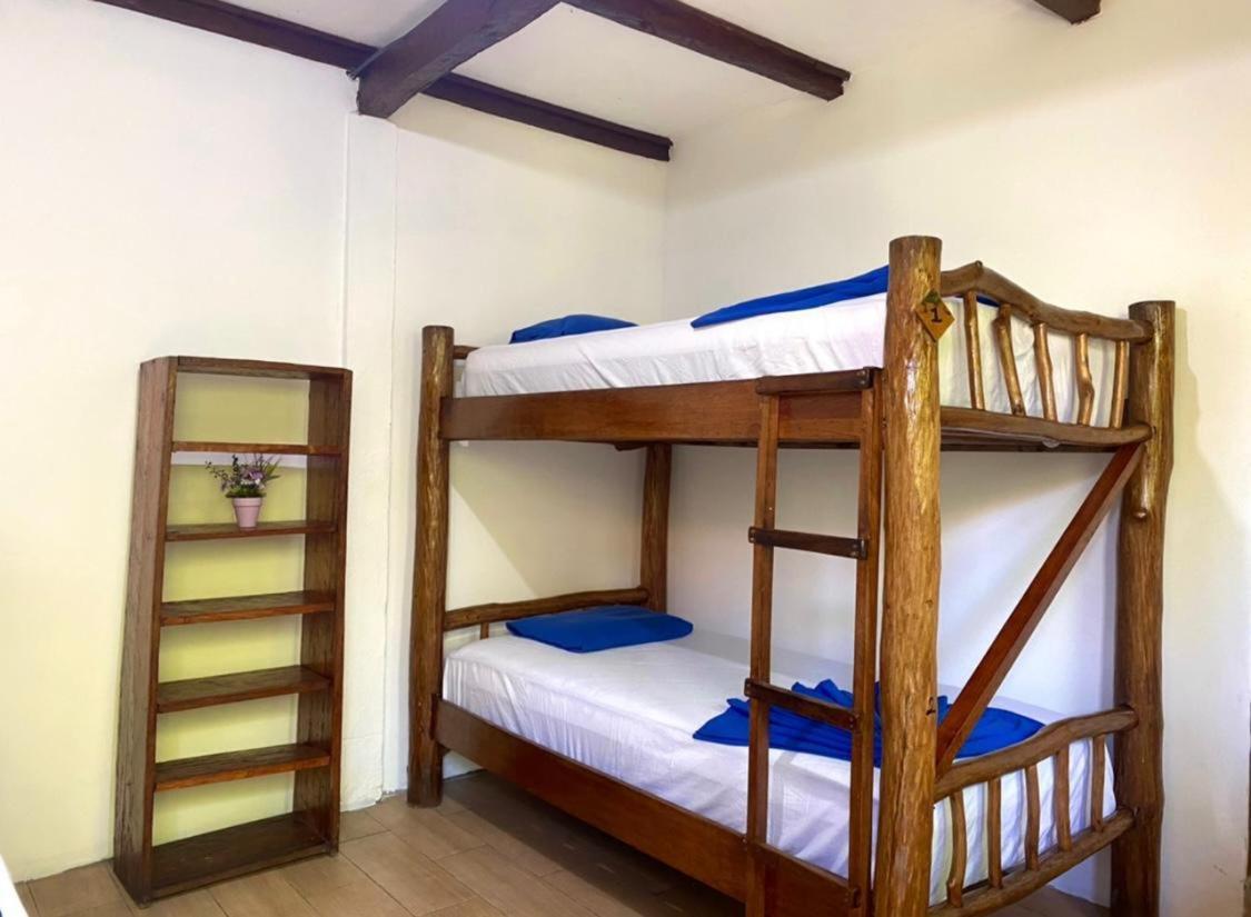 Lívingston Casa De La Iguana旅舍 外观 照片
