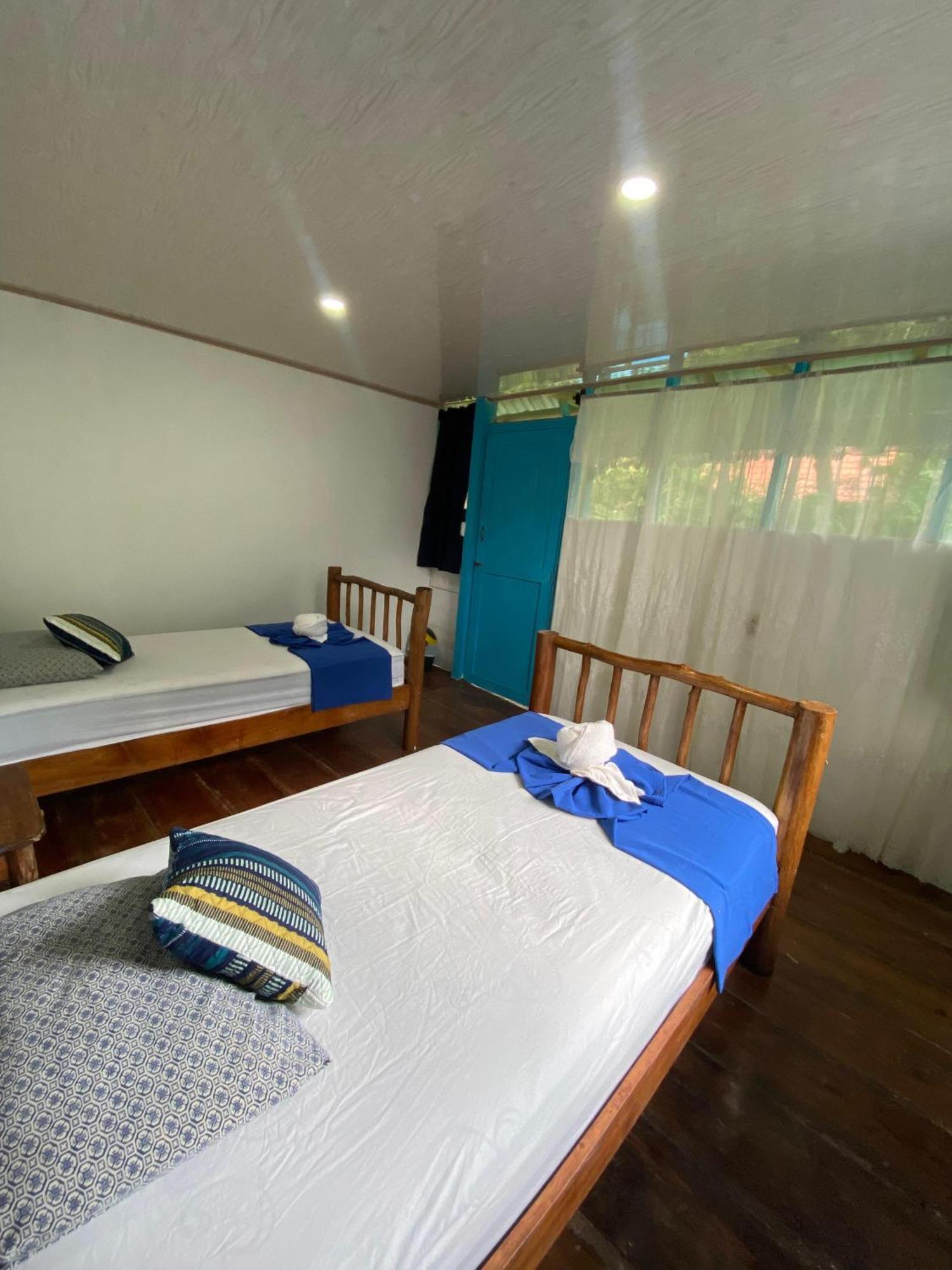 Lívingston Casa De La Iguana旅舍 外观 照片