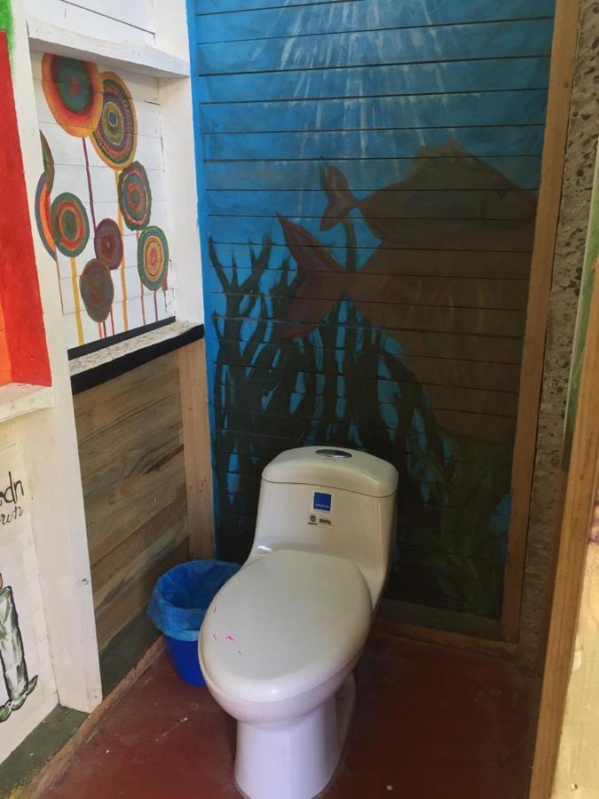 Lívingston Casa De La Iguana旅舍 外观 照片
